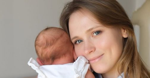 0445_ko.jpg (15.4 Kb)