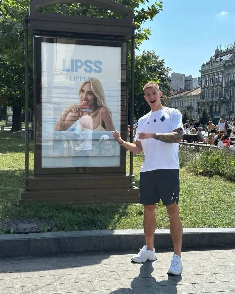 kvitkova2_797598eb.webp (128.03 Kb)